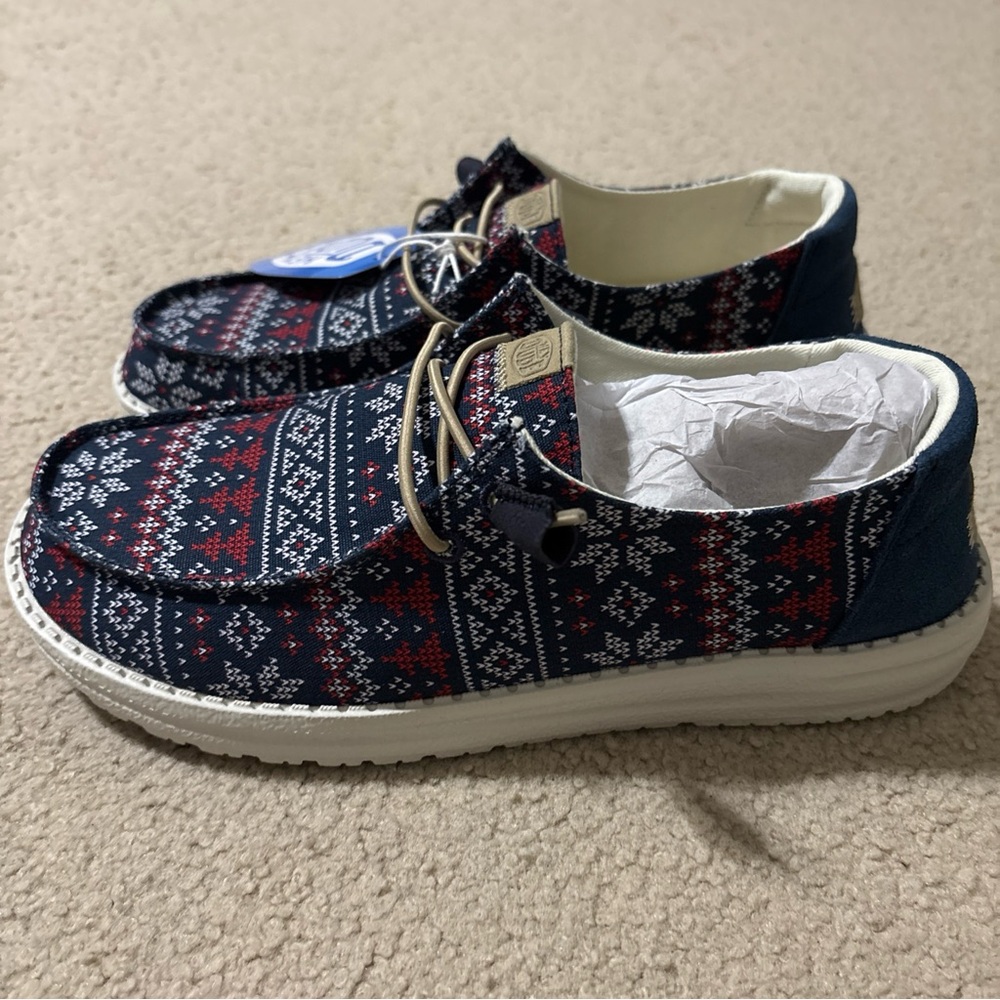 Hey Dude Women’s Size 9 Wendy Winter Sweater Loafers Slip Ons Ugly Shoes NEW